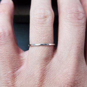 Size 6.25 Sterling Silver Small Slightly Hammered Band Ring